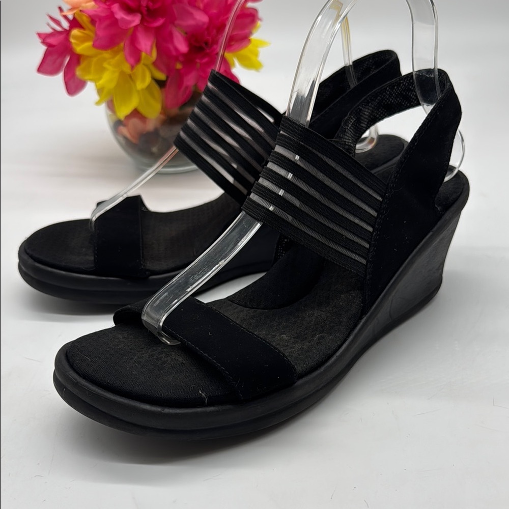 Black Wedge Sandals with Elastic Straps Size 11 SKT8242B
